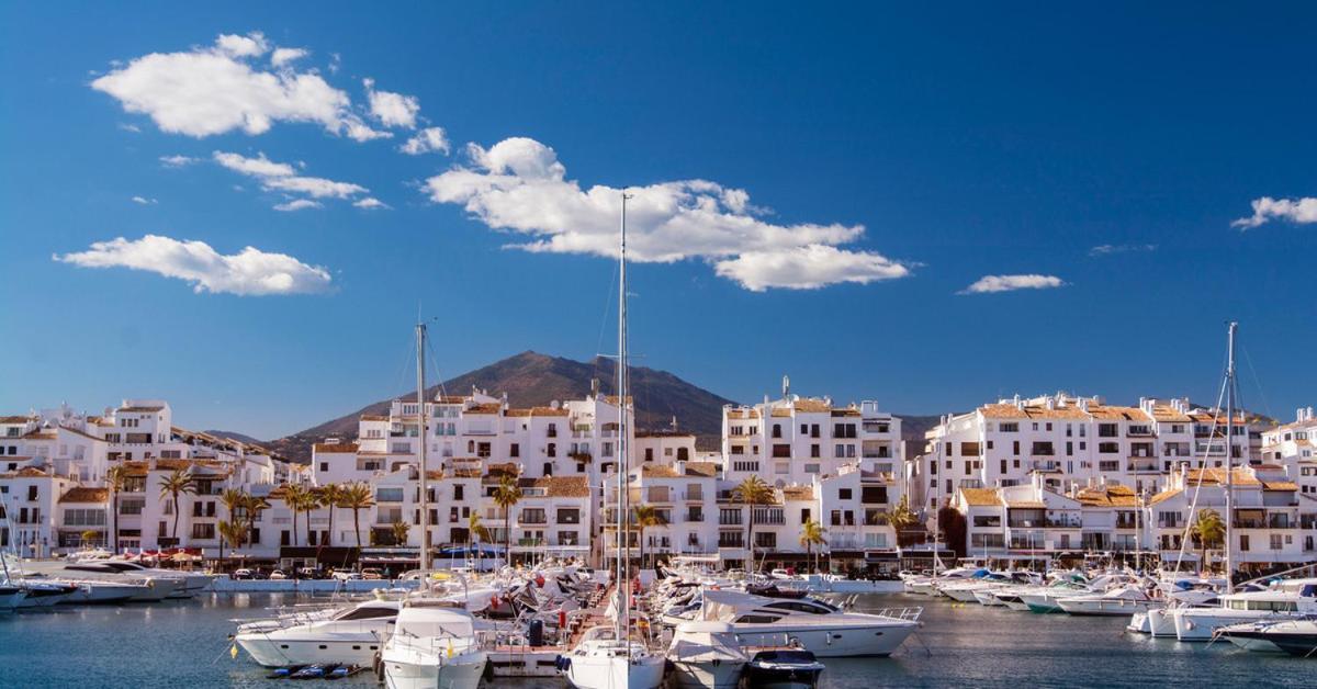 Cozy 2-Bed 2-Bathroom Apartment In Marbella Town Centre Екстер'єр фото