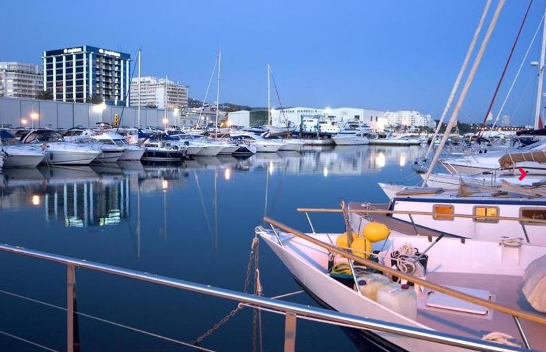 Cozy 2-Bed 2-Bathroom Apartment In Marbella Town Centre Екстер'єр фото